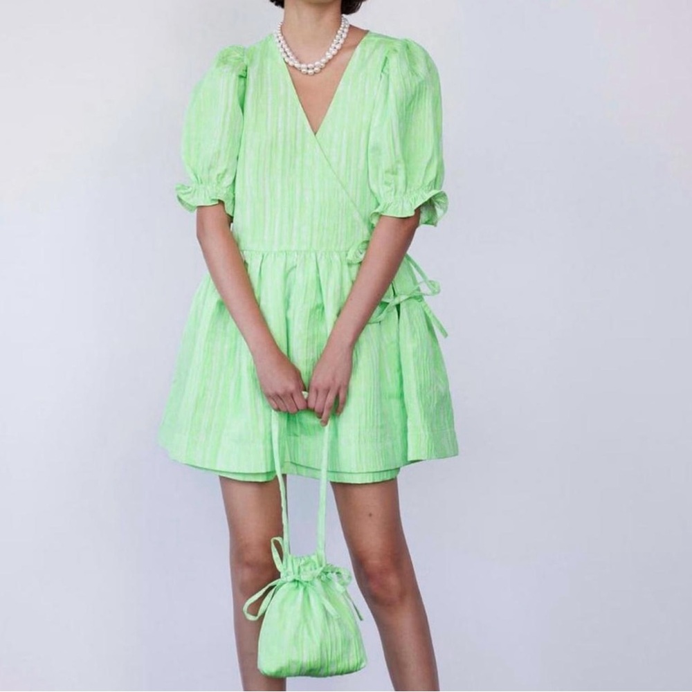 Brand new ✨Damson Madder 💚🔝 electric green dress